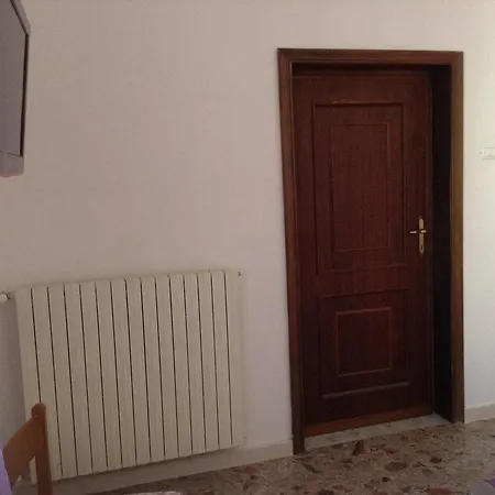 La Valle Dei Nuraghi * Olmedo