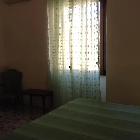 La Valle Dei Nuraghi * Olmedo